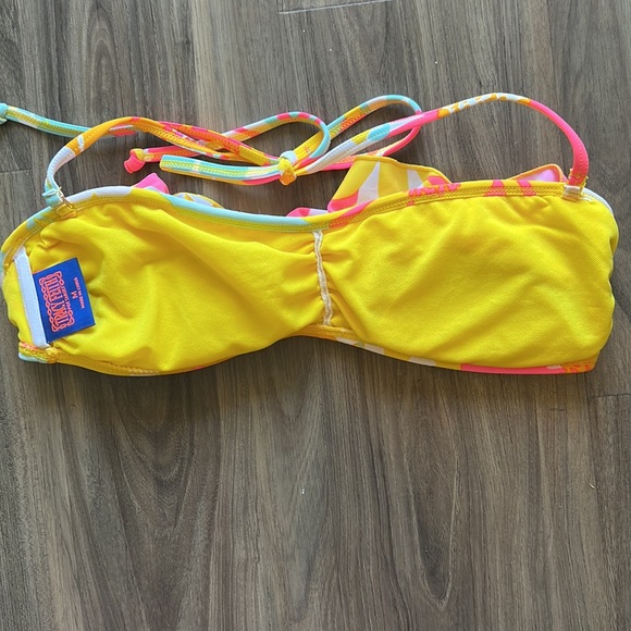 Fiesta colors Bikini Swimsuit - Picture 4 of 8